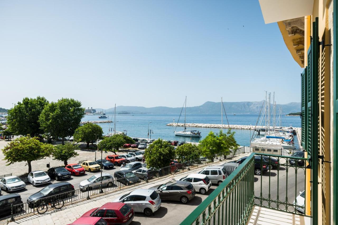 New York Luxury Suites コルフ島 エクステリア 写真
