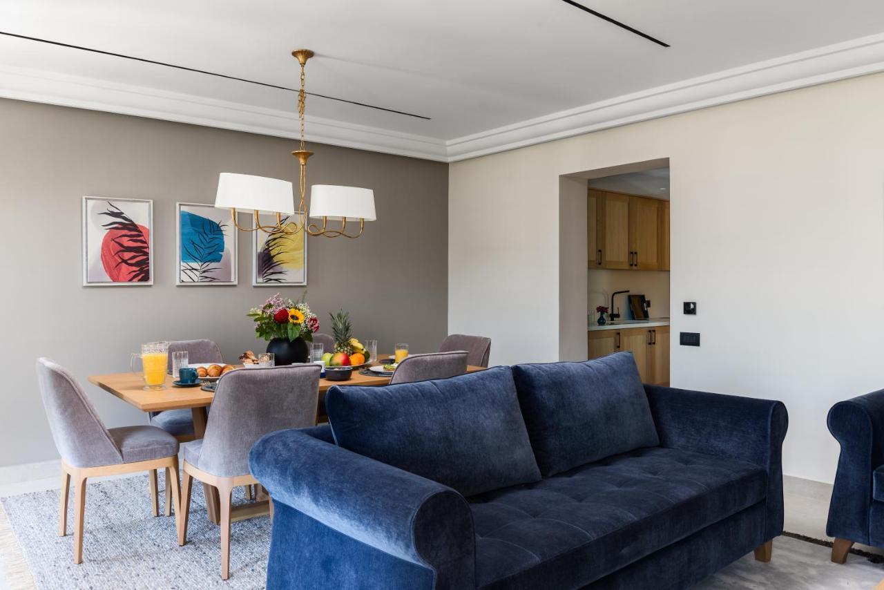 New York Luxury Suites コルフ島 エクステリア 写真